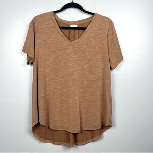 Mod Ref modal blend brown back pleat t-shirt, size medium.